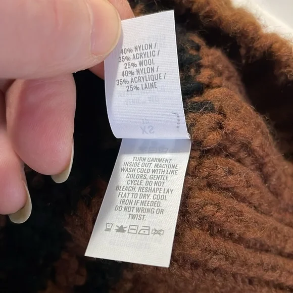 AERIE |Fair Isle | Aztec Pattern | Oversized Quarter Zip |Brown/Black |Size XS - Picture 15 of 16